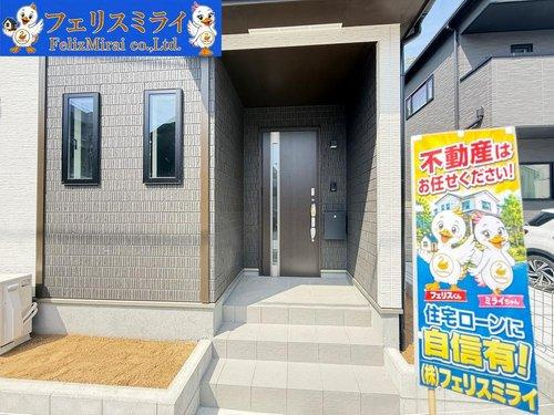 Heartful Town　神戸市北区鈴蘭台西町１丁目７番　１棟の玄関|■現地写真■
スマートキー対応の玄関ドア♪