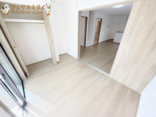 Heartful Town　明石市大久保町西島１０５７番　全２棟のその他|■現地写真・B号棟■
リビングの続き間として洋室が１部屋御座います♪