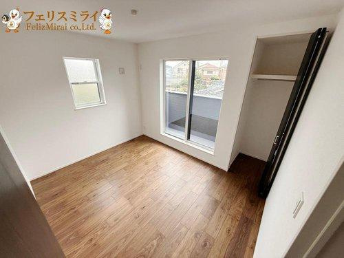 神戸市第9垂水区南多聞台のその他|■現地写真■
窓は全てペアガラスとなっており、断熱性や防音性に優れています♪