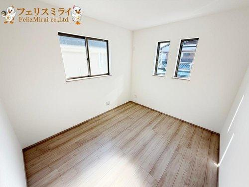 　のその他|■現地写真・B号棟■
２階は３部屋ございます♪
寛げる空間となっております♪