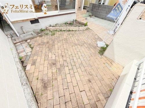 神戸市西区宮下１丁目１６－２４の庭|■現地写真■
ちょっぴりお庭スペースも♪