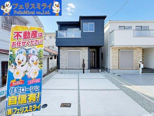 Terrechez　明石市貴崎１期　全２棟の外観|■現地写真・１号棟■
お車は普通車２台ゆったりと駐車出来ます♪