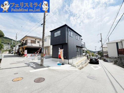 Terrechez　神戸市須磨区緑が丘３期　　全２棟の外観|■現地写真・１号棟■
人気の角地物件♪