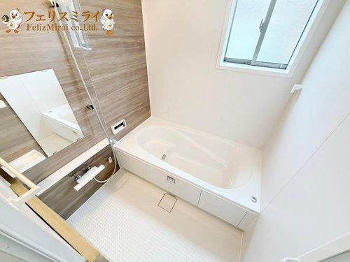 Terrechez　明石市大久保町１８期（八木）の浴室|■現地写真・２号棟■
1坪タイプの浴室♪
広々としており、好評頂いております♪