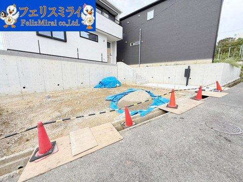 マリンホーム　神戸市西区美穂が丘４丁目　全１８棟の駐車場|■現地写真・１８号棟■
各棟２台駐車できます◎