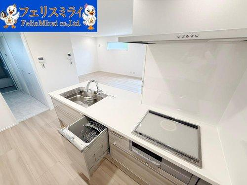 マリンホーム　神戸市西区美穂が丘４丁目　全１８棟のキッチン|■現地写真・１８号棟■
食洗器が標準で完備されています◎