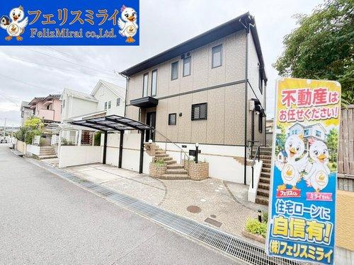 神戸市垂水区神和台３丁目１４-８の外観|■現地写真■
神戸市地下鉄西神・山手「総合運動公園」駅まで徒歩約１８分♪
お車のないご家庭でも十分に生活出来ます♪