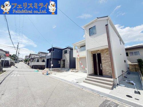 Terrechez　神戸市垂水区美山台　１期　全２棟の前面道路含む現地写真|■現地写真　１号棟■
デザイナーズ住宅♪
お洒落な建売物件です♪