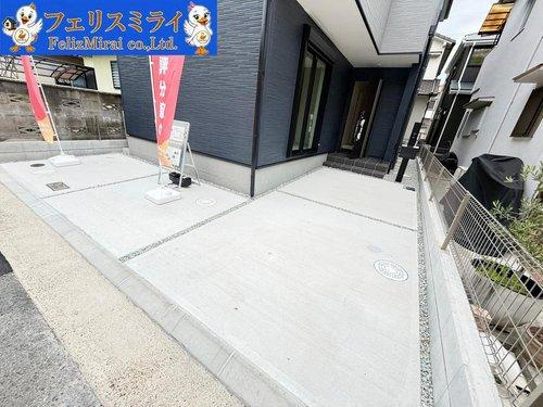 　の駐車場|■現地写真■
お車２台駐車できるスペースがあります♪