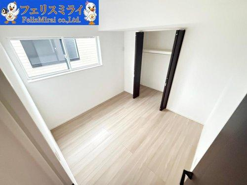 　のその他|■現地写真■
大きな窓がございますので採光、通風ともに良好でございます♪