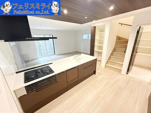 　のキッチン|■現地写真■
オシャレなフルフラットキッチン♪
食洗器完備◎