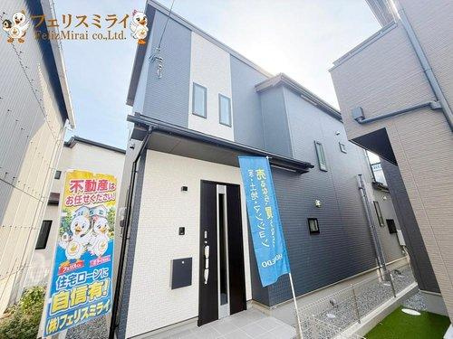 Heartful Town　明石市魚住町西岡１８４６番地　全５棟（明石）の外観|■現地写真・B号棟■
スマートキー対応玄関ドア♪