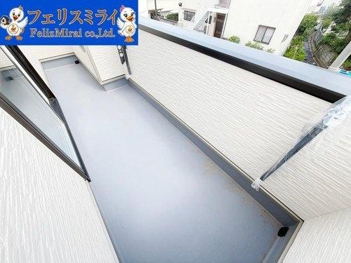 Heartful Town　明石市魚住町西岡２４５８番のバルコニー|■現地写真・A号棟■
広々としたバルコニー♪
洗濯物がたくさん干せます♪