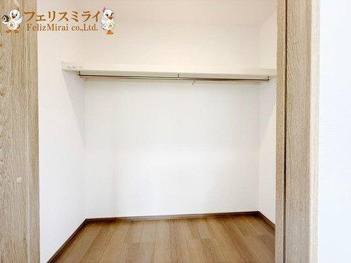 Heartful Town　明石市二見町東二見１３１０番　全６棟の収納|■現地写真・A号棟■
憧れのウォークインクローゼット♪