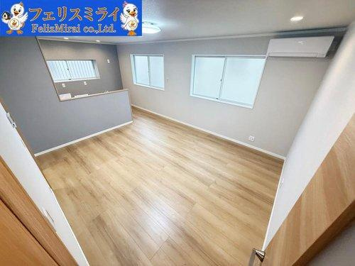 明石市松が丘１丁目６－６の居間・リビング|■現地写真■
約１４帖のLDK♪リビングエアコンサービスです◎◎