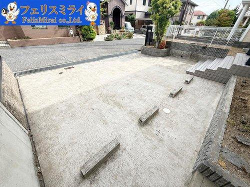 神戸市西区井吹台西町３丁目の駐車場|■現地写真■
お車２台駐車可能♪
