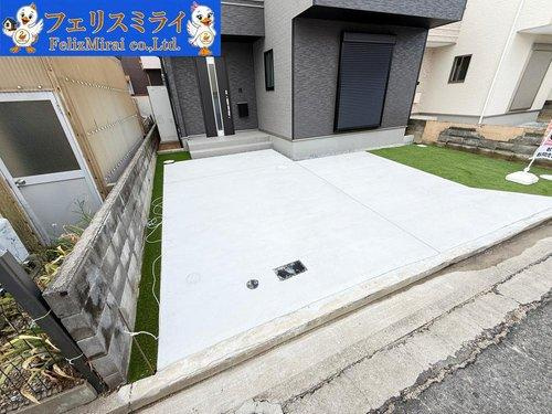 Heartful Town　神戸市西区玉津町今津３７９番９　１棟の駐車場|■現地写真■
並列２台駐車可能♪ぜひ現地でお確かめください♪