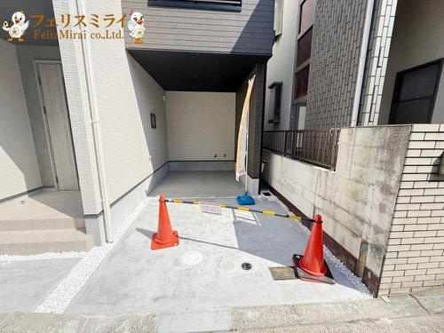 神戸市須磨区関守町第１の駐車場|■現地写真■
お車は物件西側と東側それぞれ１台ずつ駐車頂けます♪