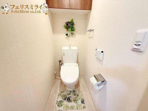 ジオ西神中央のトイレ|■現地写真■
ウォシュレット付きの節水型のトイレとなっております♪