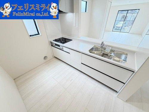 Livele Ｇａｒｄｅｎ　神戸市西区今寺のキッチン|■現地写真■
キッチンのスペースは大変広々としているので食器棚等を置いて頂けます♪