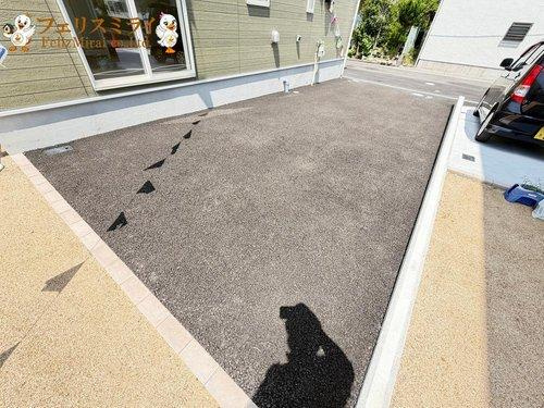 　の駐車場|■現地写真・２号棟■
お車２台駐車可能♪