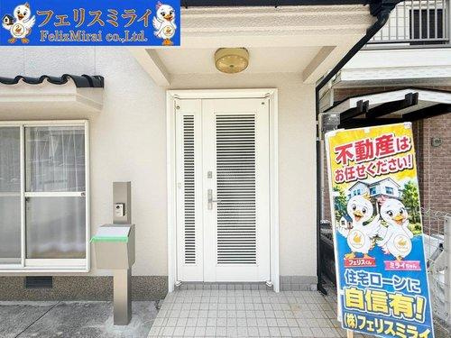 神戸市垂水区星陵台５丁目３-７の玄関|■現地写真■
閑静な住宅地です◎
住宅ローンに自信あり！