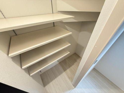 神戸市北区鈴蘭台南町第３　全１棟の収納|■現地写真■
大容量の収納完備♪