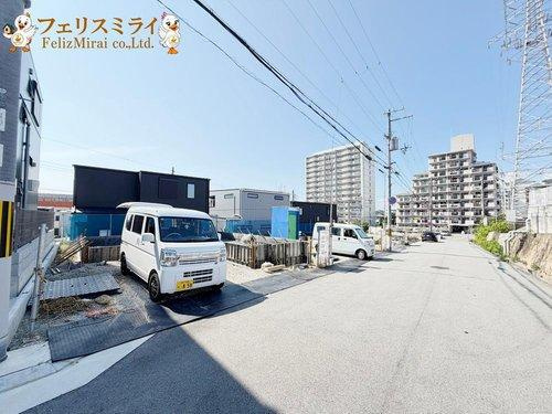 Terrechez　神戸市垂水区清水が丘１期　全６棟の外観|■現地写真■
当社が現地オープンハウス開催！！
車庫2台の新築戸建！