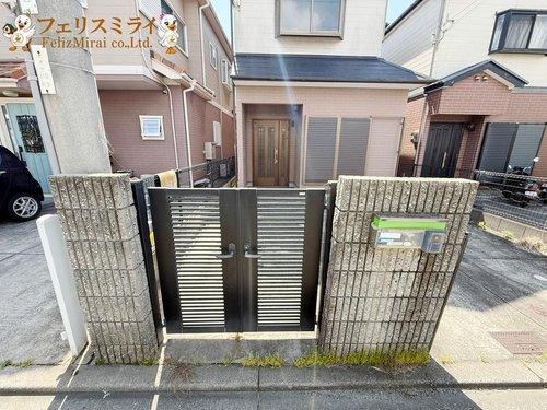 KEM　明石市大久保町１期（江井島）の玄関|■現地写真■
立派な門扉が御座います♪