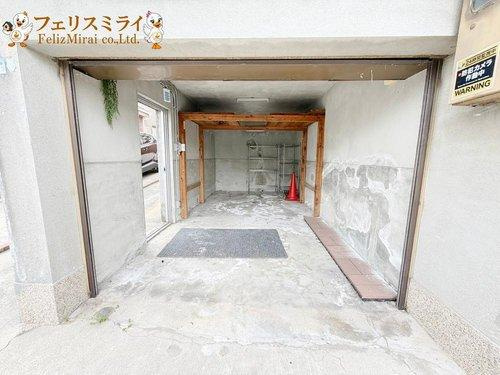 神戸市垂水区舞子坂３丁目の駐車場|■現地写真■
普通車３台駐車できます！
