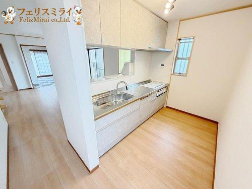 神戸市垂水区舞子坂３丁目のキッチン|■現地写真■
大変綺麗なキッチンです！！
