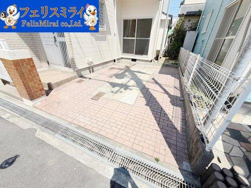 明石市魚住町清水２３９５－１９６の駐車場|■現地写真■
お車は１台停められます♪