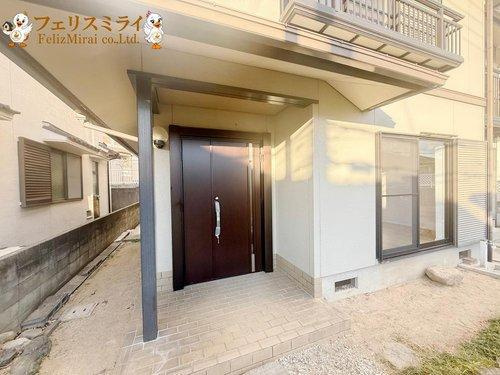 明石市朝霧台３７７６－１１０の玄関|■現地写真■
綺麗な玄関です♪