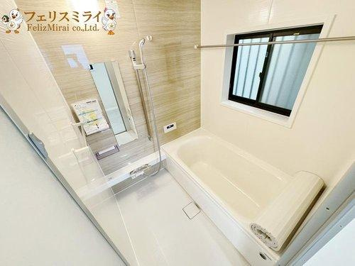 明石市田町２丁目３－８の浴室|■現地写真■
広々バスルーム♪浴室暖房乾燥機付き◎