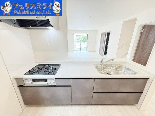 Livele Ｇａｒｄｅｎ　神戸市西区竹の台７期のキッチン|■現地写真・１号棟■
キッチンのスペースはとても広々としております♪
