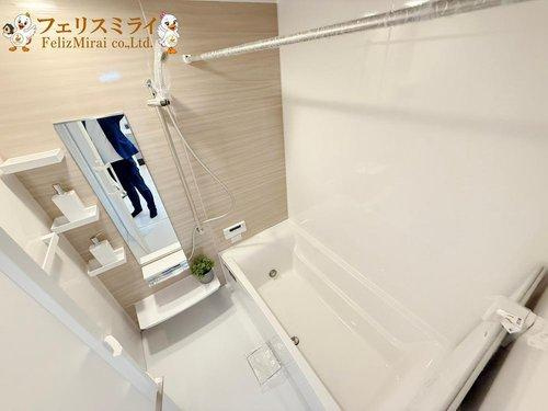cecelaの家　神戸市垂水区小束山二丁目の浴室|■現地写真・１号棟■
広々とした浴室♪
浴室暖房乾燥機付き◎