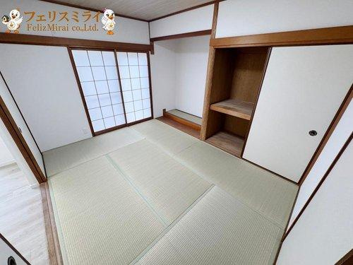 神戸市垂水区桃山台７丁目２－２３のその他|■現地写真■
１階にある和室♪約６帖と広々とした和室があります◎