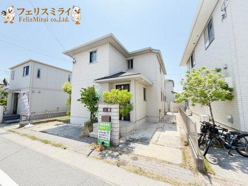 神戸市垂水区舞多聞西８丁目５－２５の玄関|■現地写真■
静かな住宅地です◎
住宅ローンに自信あり！