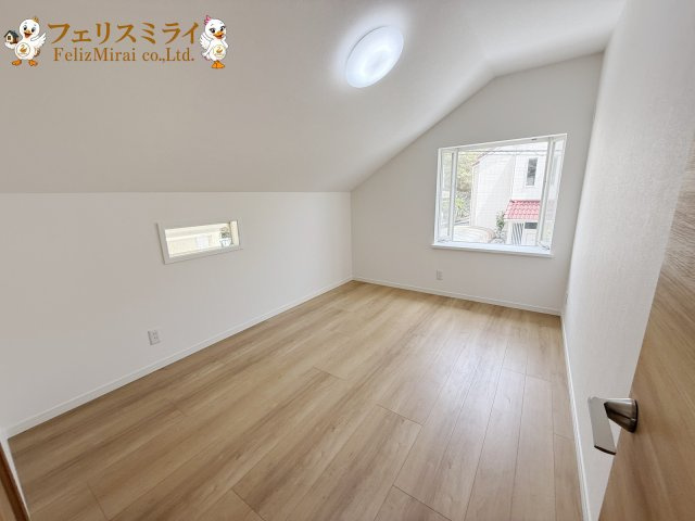 神戸市須磨区東白川台２丁目１８－3の洋室|使い勝手のいい洋室です