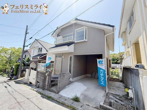 神戸市須磨区東白川台２丁目１８－２の外観|■現地写真■
普通車１台駐車可能です♪