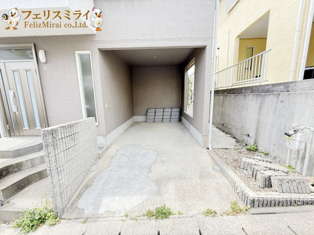 神戸市須磨区東白川台２丁目１８－3の駐車場|駐車場があります