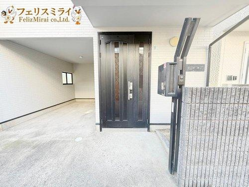 神戸市垂水区美山台１丁目２-３５の玄関|■現地写真■
静かな住宅地です◎
住宅ローンに自信あり！