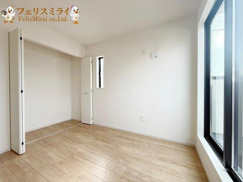 Terrechez　神戸市西区竹の台１期のその他|■現地写真・３号棟■
各部屋に収納完備♪