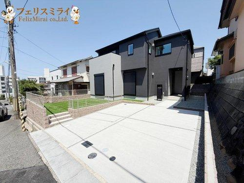 LiGNAGE　神戸市北区広陵町１丁目　１棟の前面道路含む現地写真|■現地写真■
物件のお問い合わせは戸建て売買専門店の「フェリスミライ」までお気軽にお問合せ下さいませ♪