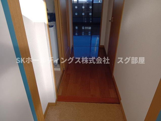マンションアップルの玄関
