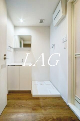 【洗面所】 | レ・メゾン入谷 | 洗面台です。
