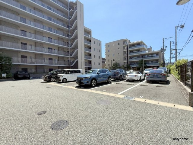 JP noie 吹田垂水　仲介手数料無料の駐車場