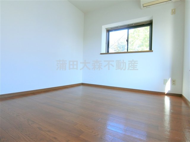 ベルデ南馬込の洋室|北西角の洋室