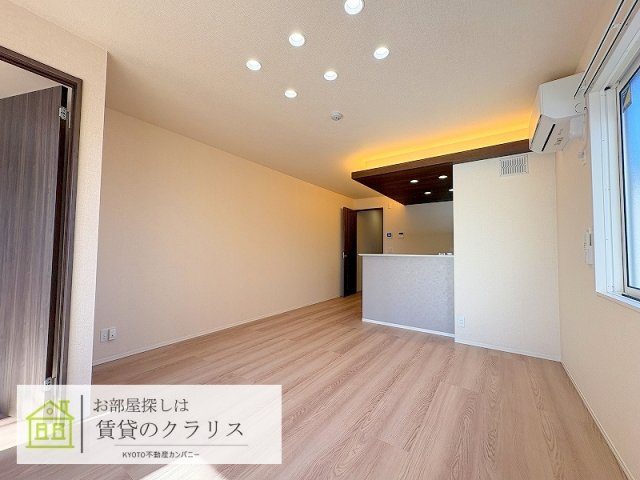 GRAMM桂稲荷山の居間・リビング