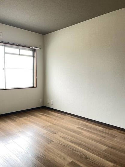 【居間・リビング】 | ハイツテクトピア掛川Ⅰ